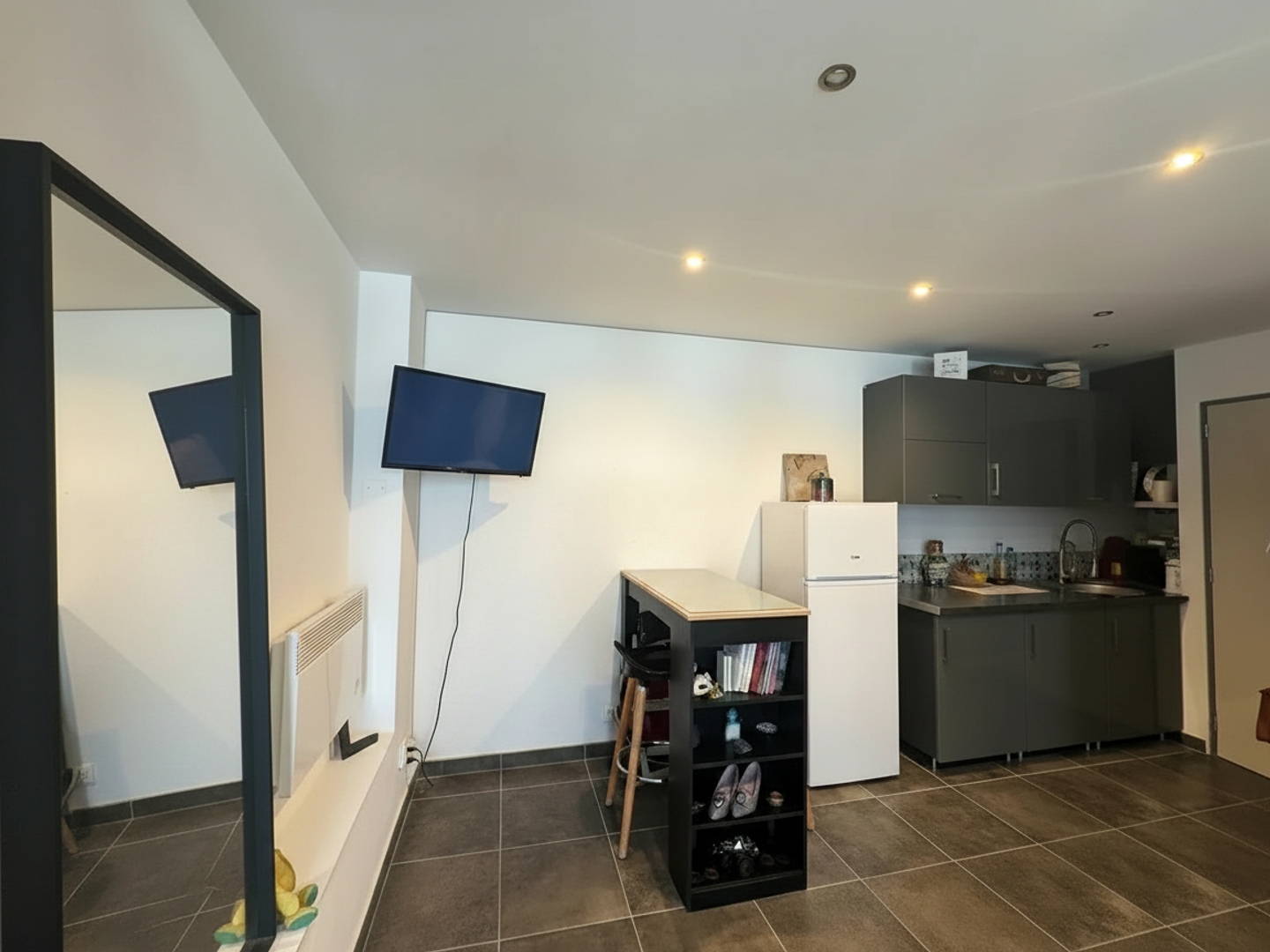 Appartement à vendre - 1 pièce - 20m2 - Fréjus (83370)