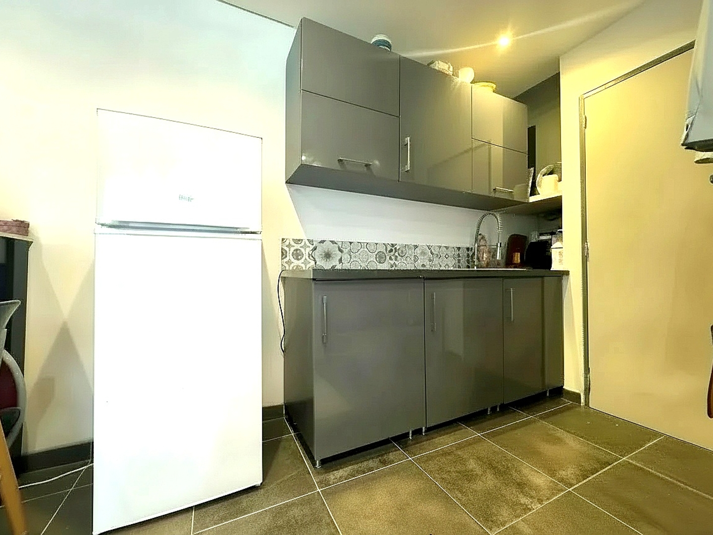 Appartement à vendre - 1 pièce - 20m2 - Fréjus (83370)