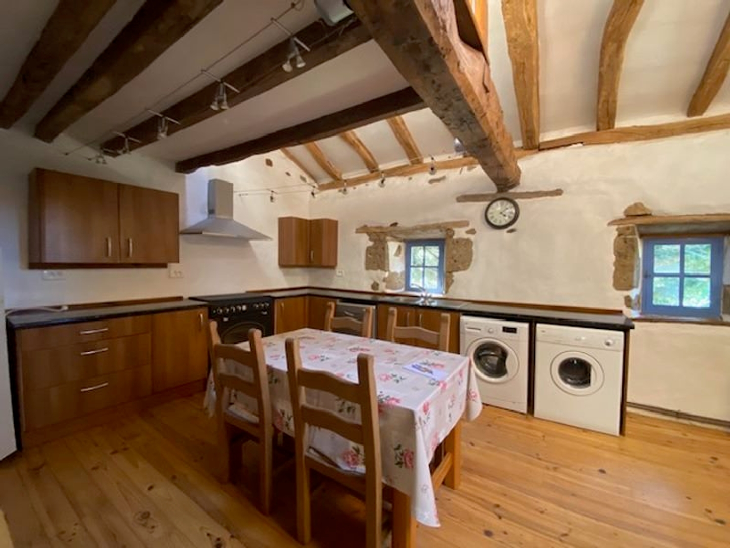 Maison à vendre - 4 pièces - 150m2 - Pressignac (16150)