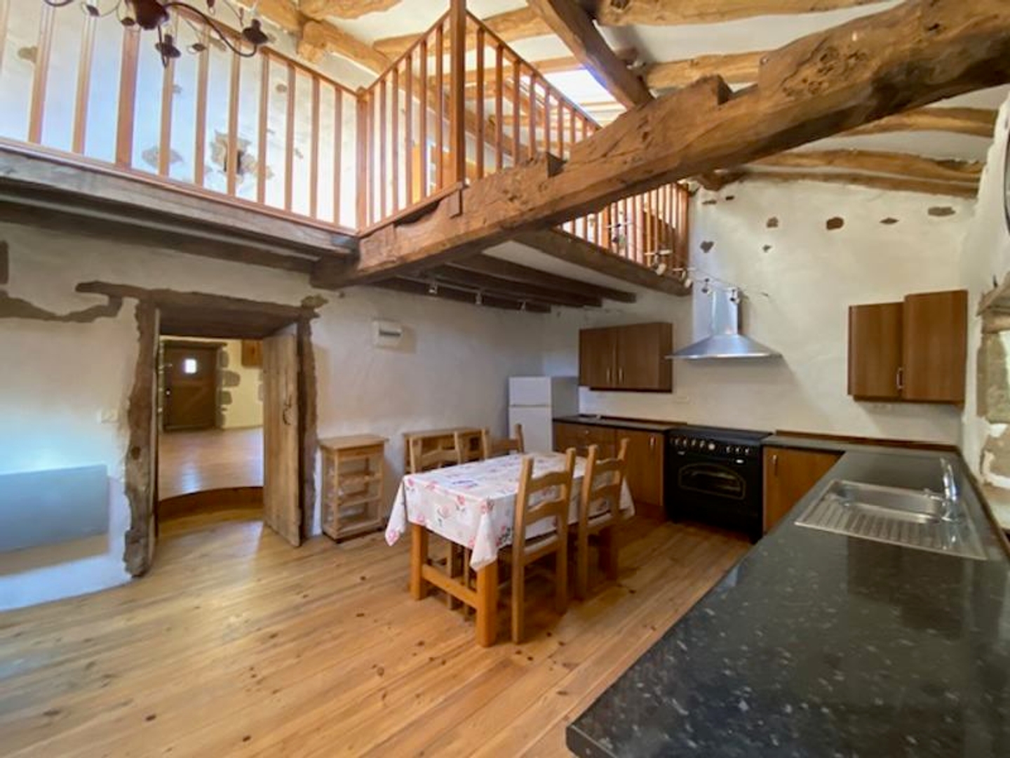 Maison à vendre - 4 pièces - 150m2 - Pressignac (16150)