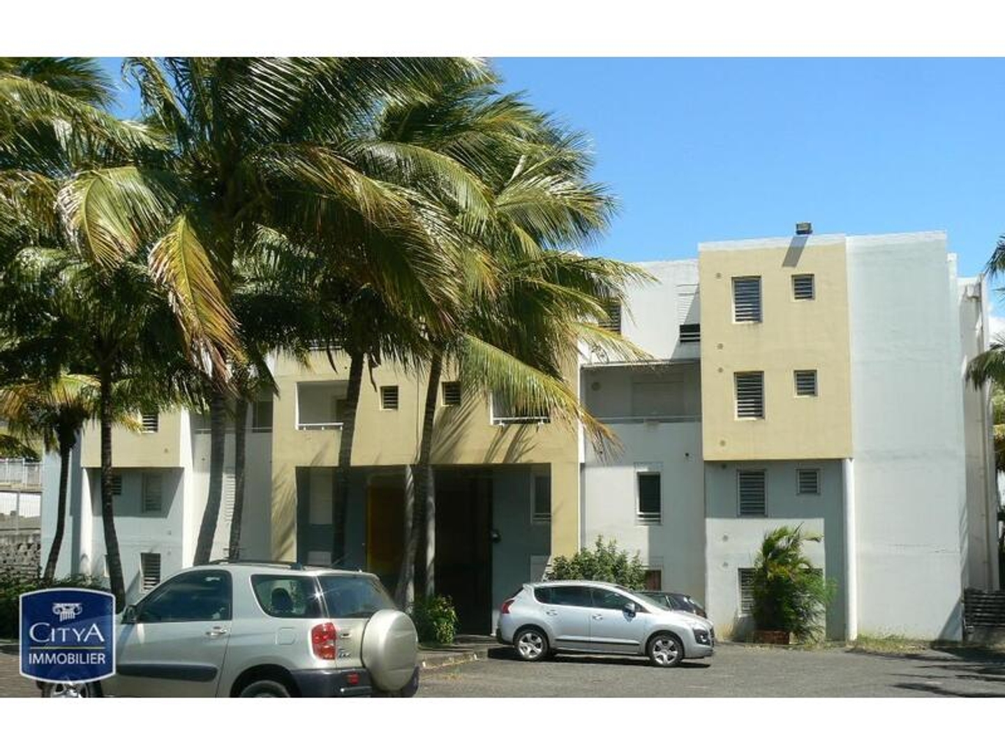 Appartement à vendre - 2 pièces - 59m2 - Sainte-Marie (97438)