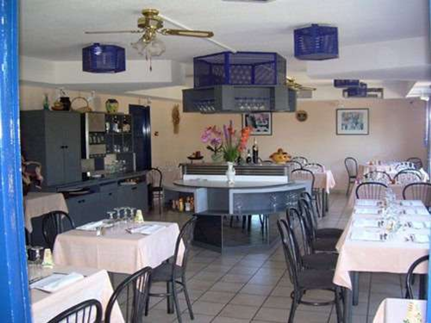 Vente hôtel restaurant de 36 chambres à Merlines