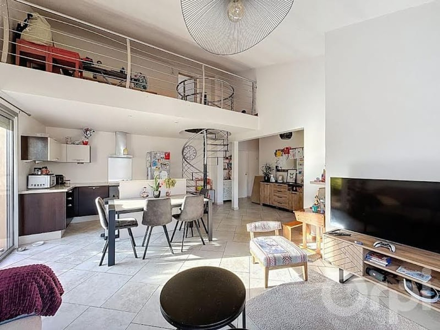 Appartement 5 pièces 146 m²