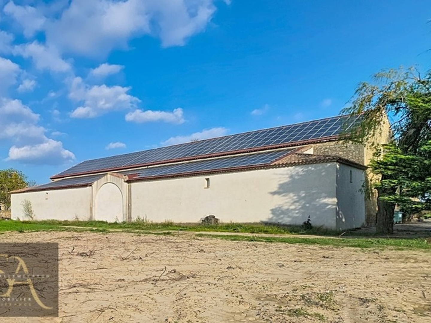 Magasin à vendre - 850m2 - Raissac-D'aude (11200)