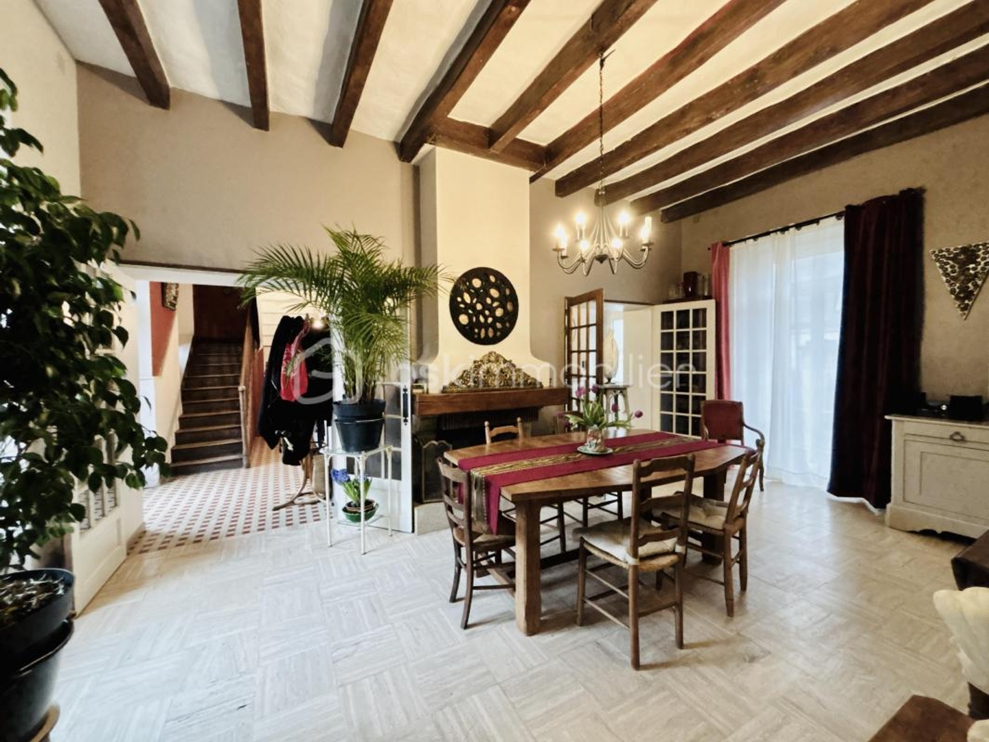 Maison à vendre - 11 pièces - 250m2 - Reignac-Sur-Indre (37310)
