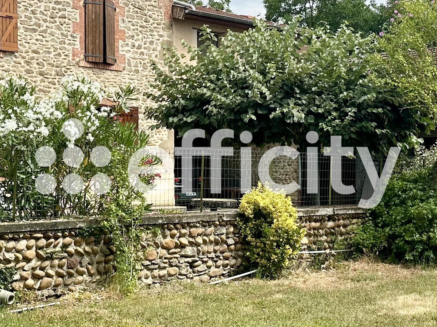 Maison 9 pièces 206 m²
