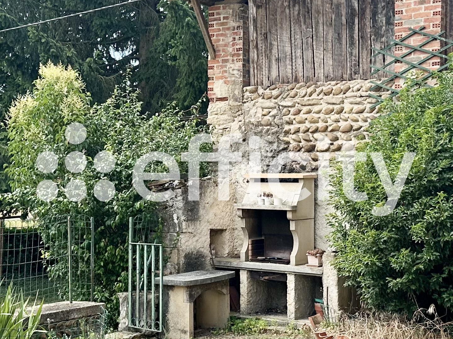 Maison à vendre - 9 pièces - 206m2 - Crépol (26350)