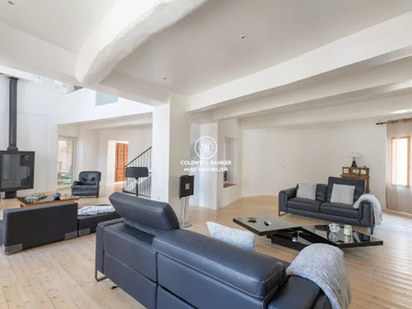Maison à vendre - 11 pièces - 670m2 - Vinça (66320)