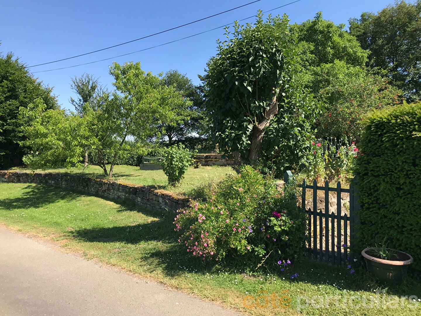 Maison à vendre - 3 pièces - 67m2 - Saint-Pierre-Les-... (18210)