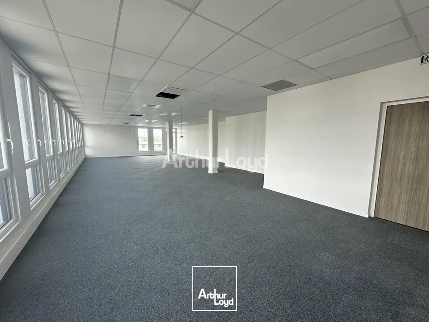 Bureaux à vendre - 431m2 - Bezannes (51430)