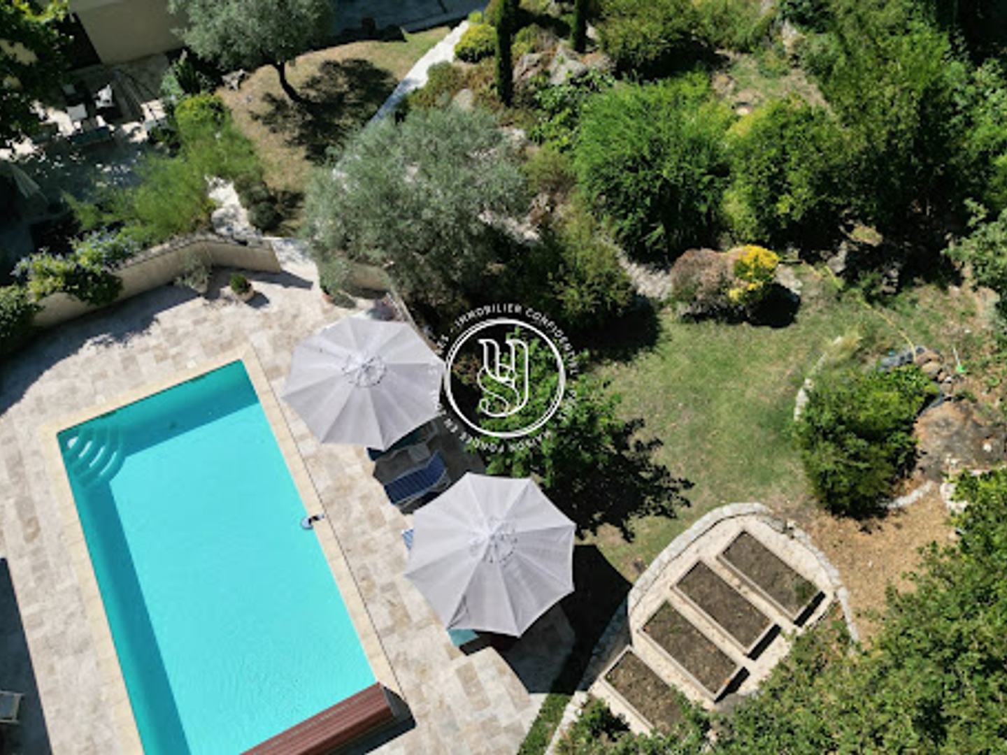 Maison 7 pièces 180 m²