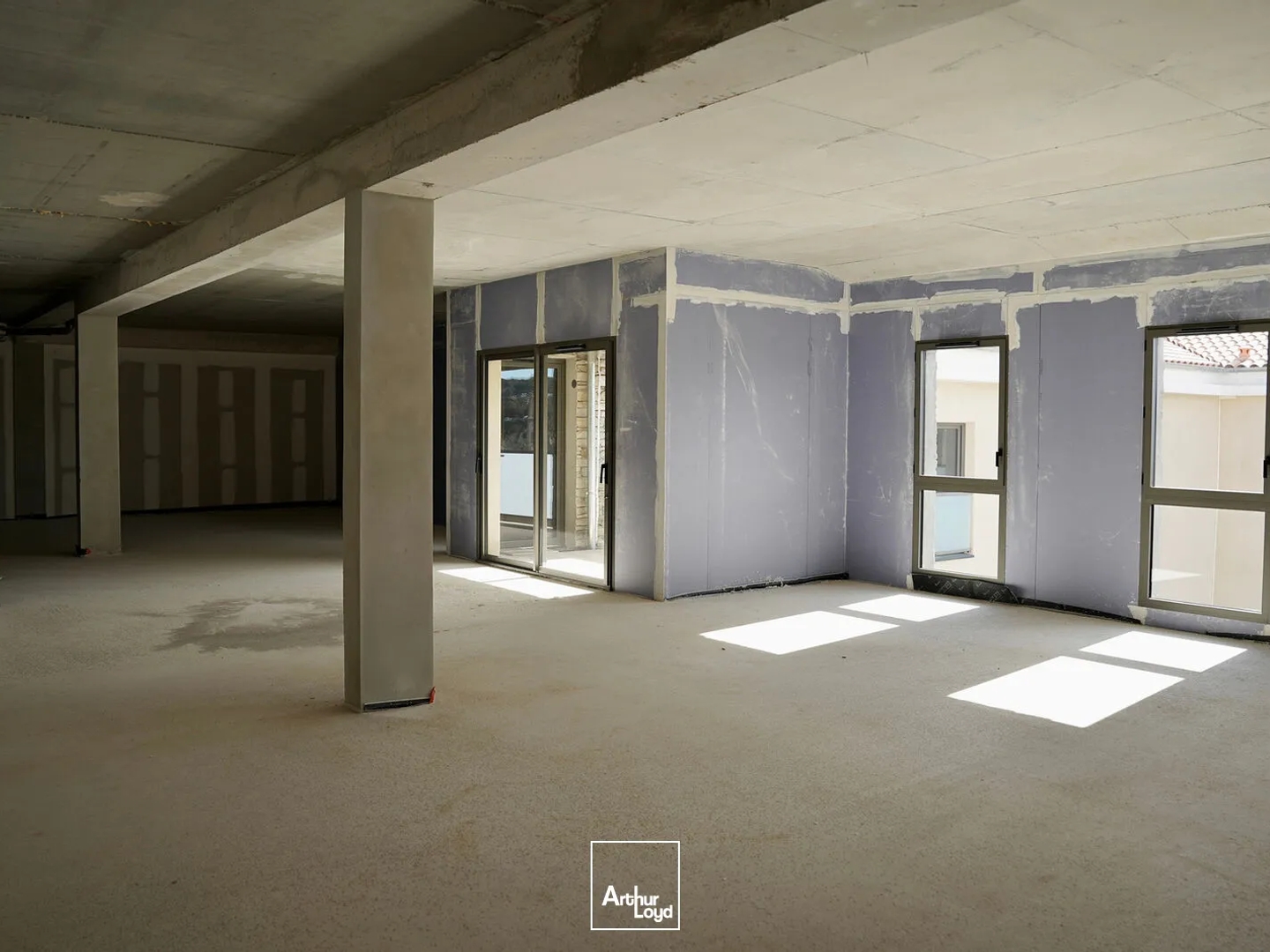 Bureaux à vendre - 593m2 - Sanary-Sur-Mer (83110)