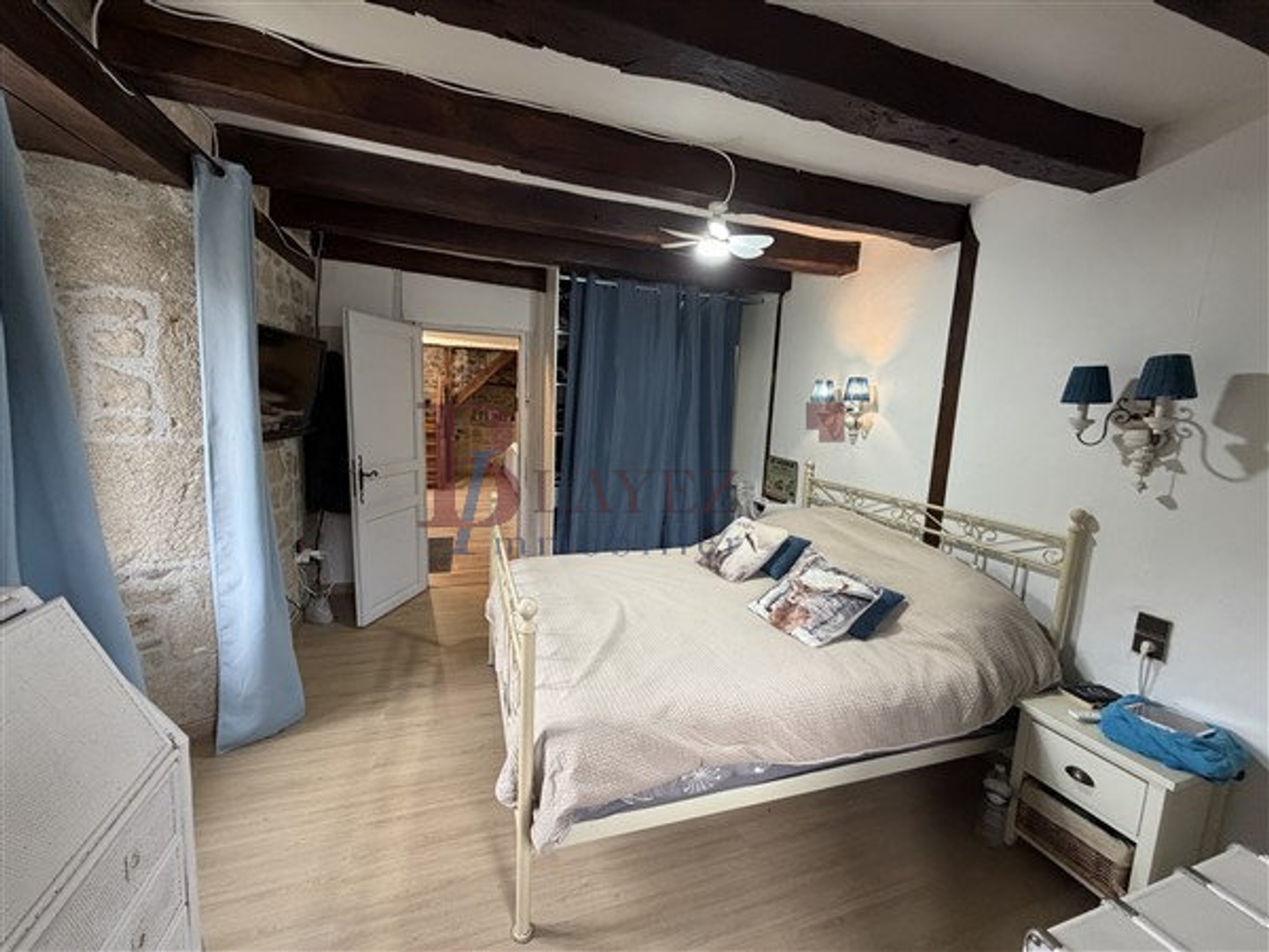 Immeuble à vendre - 7 pièces - 148m2 - Sousceyrac-En-Quercy (46190)