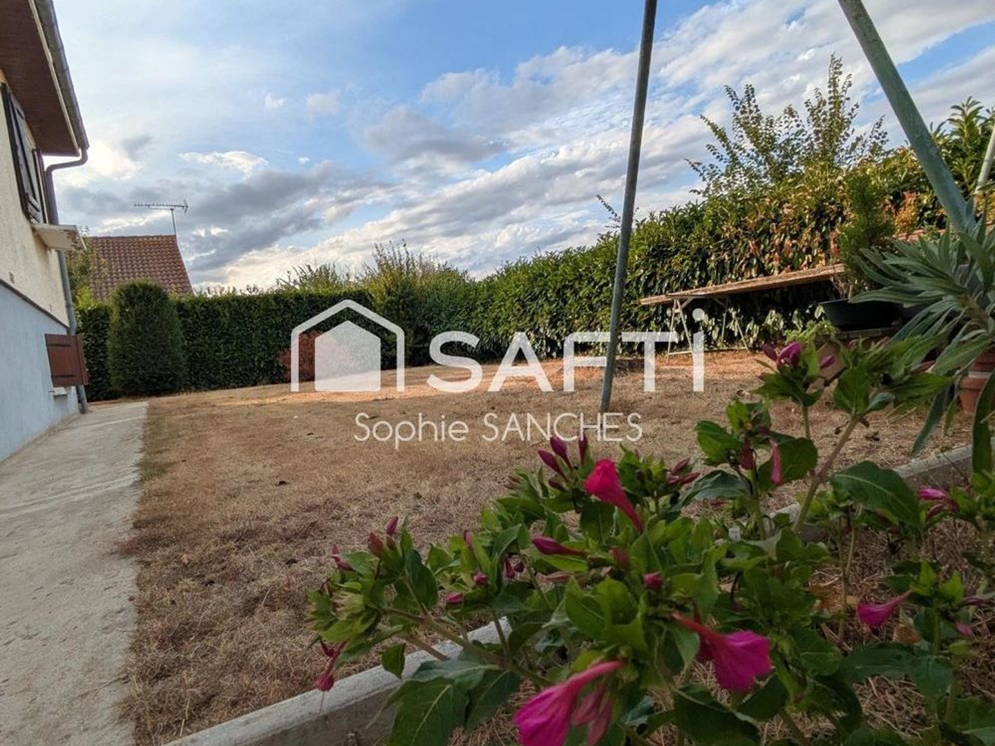 Maison à vendre - 5 pièces - 92m2 - Boivre-La-Vallée (86470)