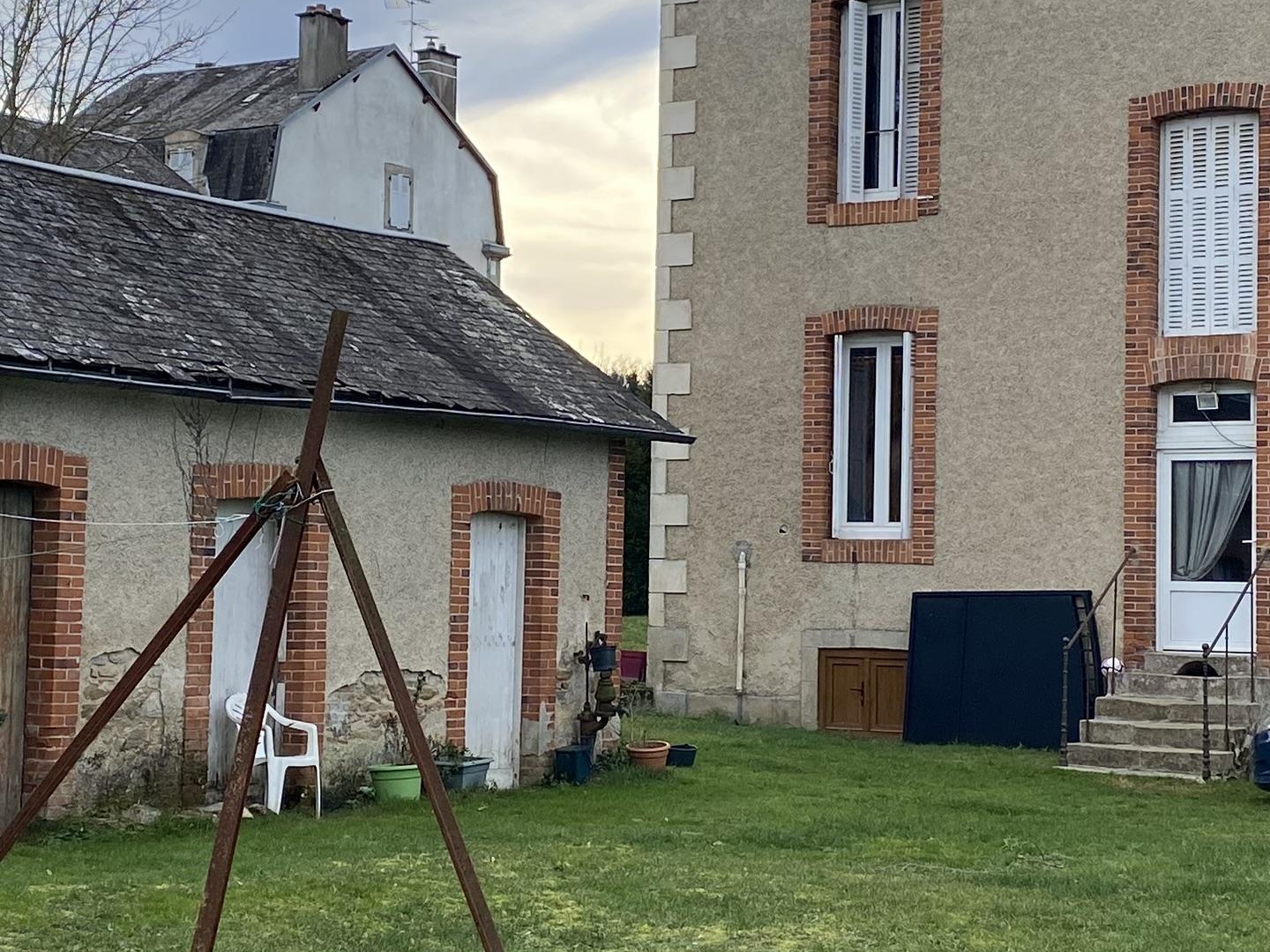 Maison à vendre - 7 pièces - 243m2 - Nexon (87800)