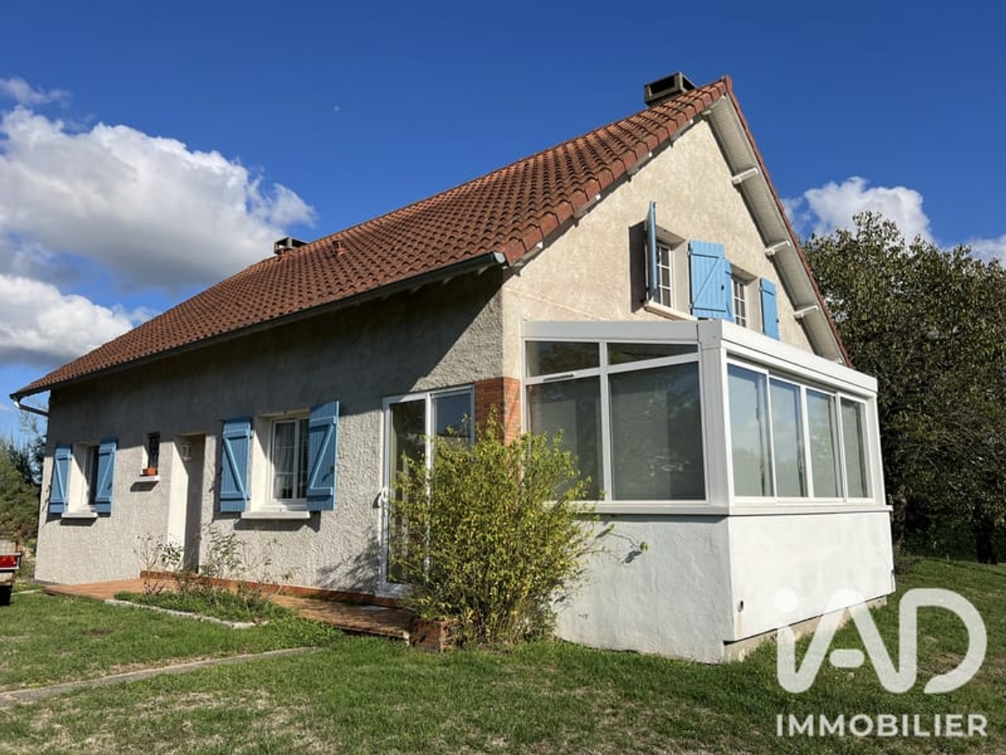 Maison à vendre - 5 pièces - 175m2 - Saint-Priest-Bram... (63310)