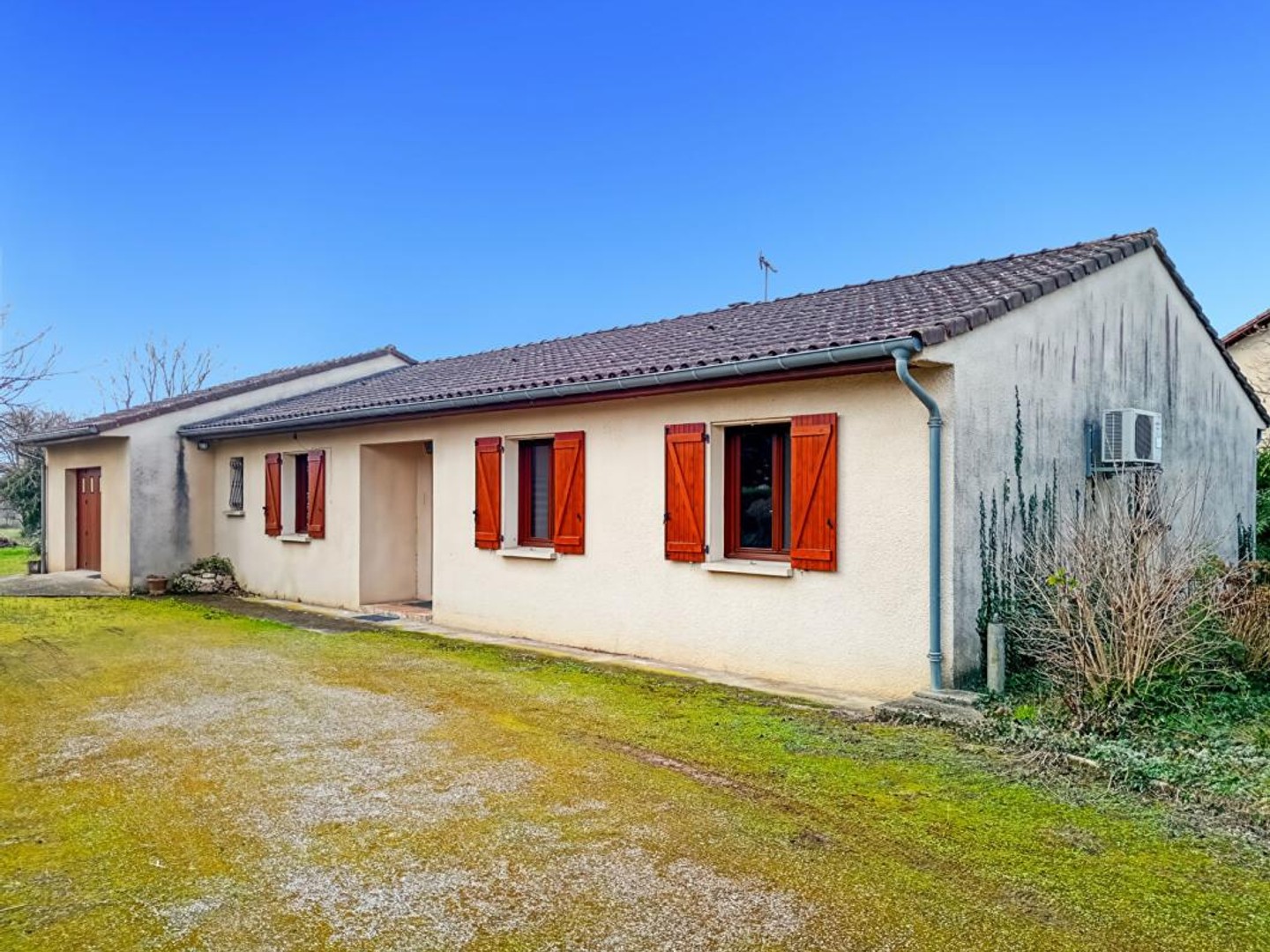 Maison familiale de plain-pied avec grand terrain ? Lescure-d'Albigeois