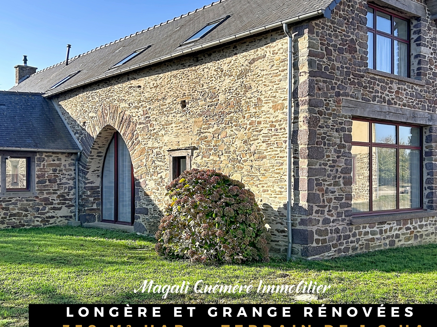 Corps de ferme rénové 350 m² habitables avec dépendances - 20 min Rennes 35000 - 3 min Montfort sur Meu 3516