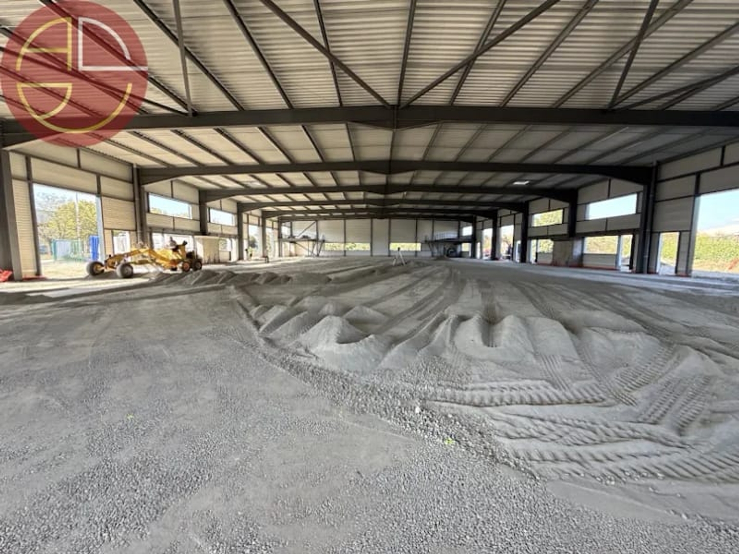 Locaux à vendre - 1 pièce - 2268m2 - Portet-Sur-Garonne (31120)
