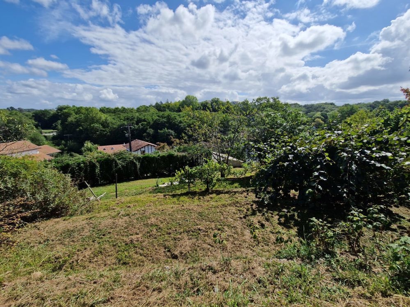 AHETZE TERRAIN À BÂTIR 1 030 M² EN ZONE UB