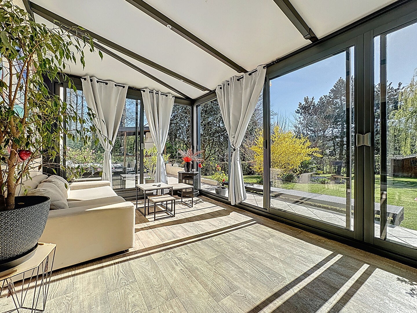 Maison 6 pièces 126 m²