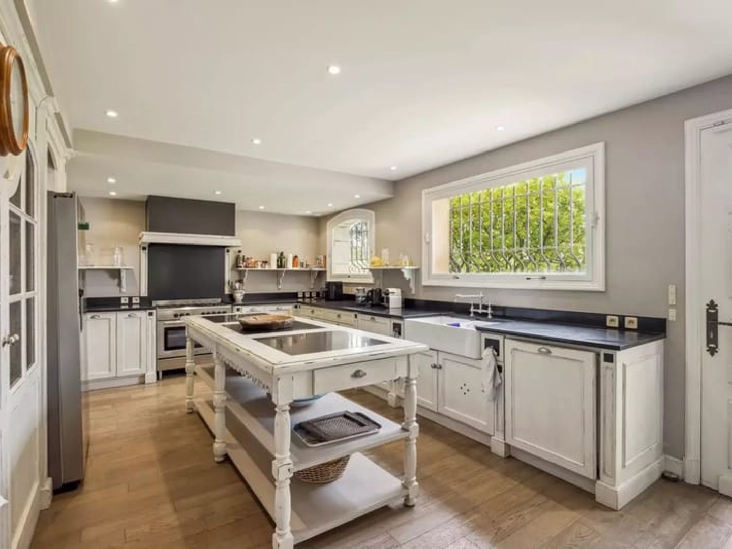 Maison à vendre - 323m2 - Mougins (06250)
