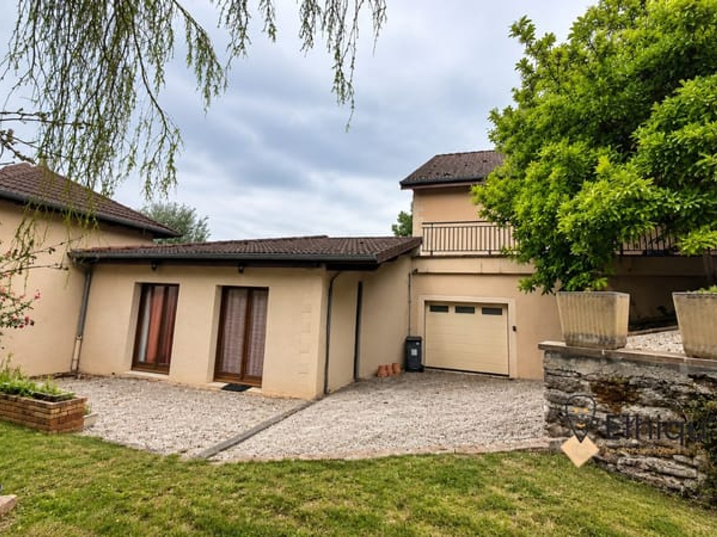 Maison à vendre - 12 pièces - 400m2 - Louvières (52800)