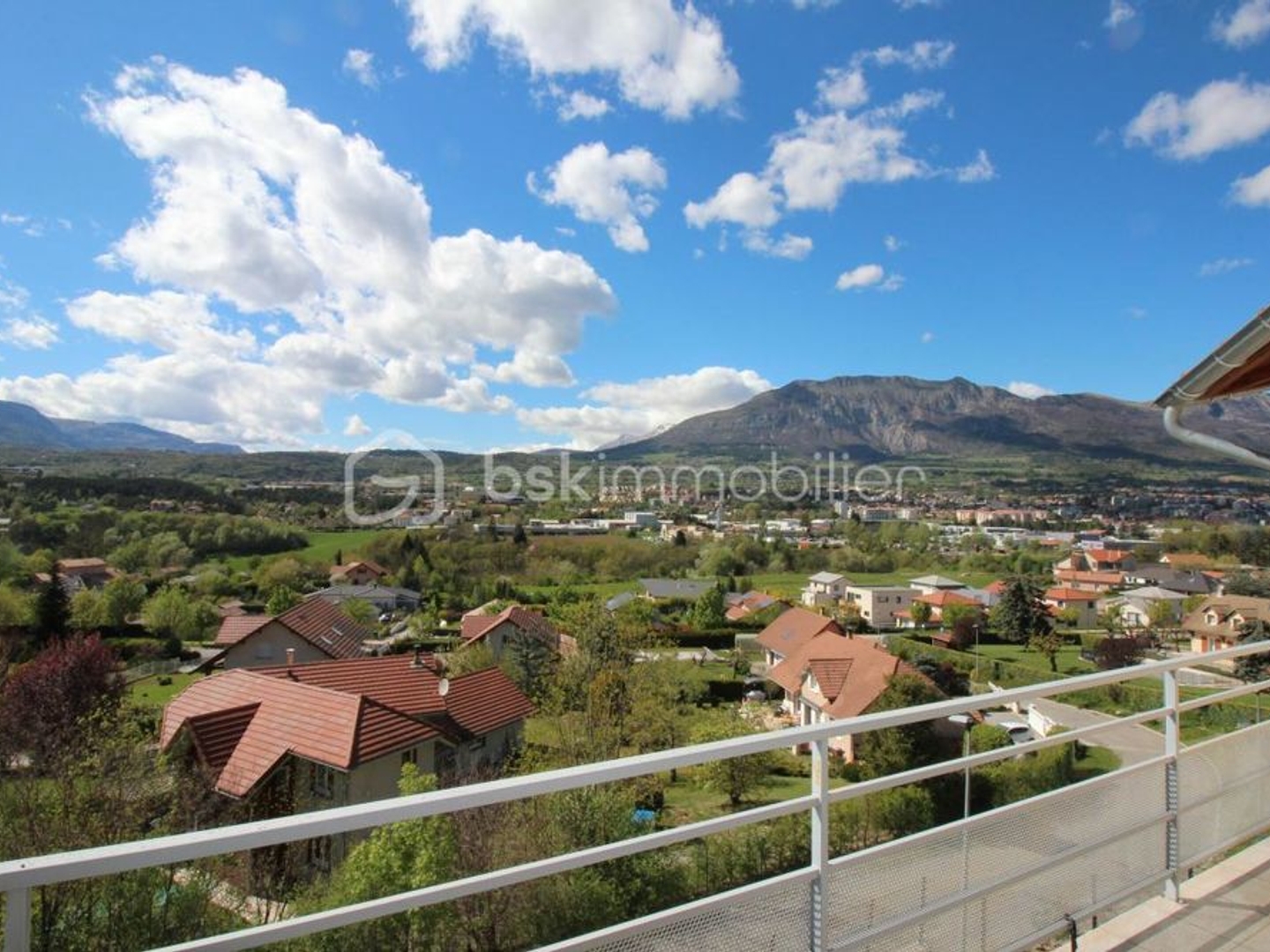 Maison à vendre - 7 pièces - 171m2 - Gap (05000)