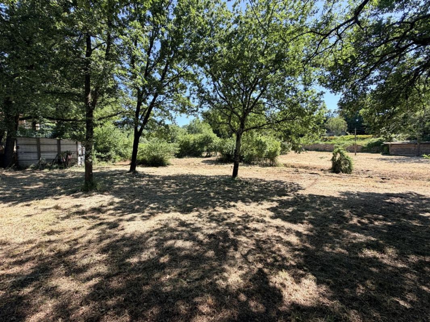 Terrain à vendre - 1473m2 - Vézénobres (30360)