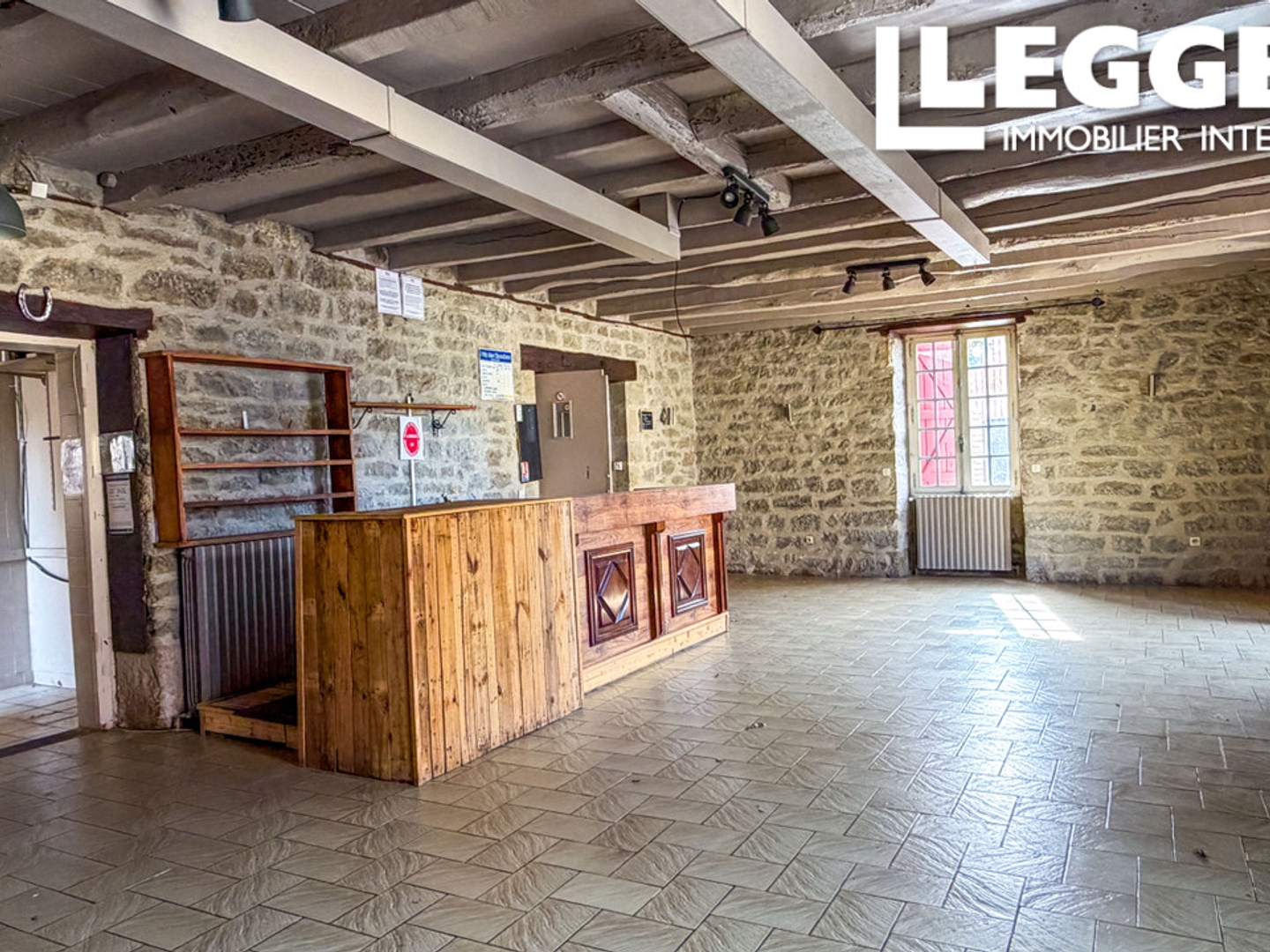 Magasin à vendre - 1 pièce - Lavergne (46500)