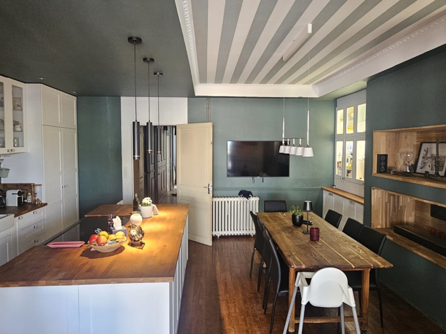 Maison à vendre - 8 pièces - 270m2 - Cozes (17120)