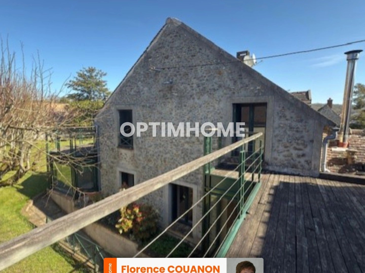 Maison de caractère atypique 10 pièces - Sainte-Mesme - 230 m² - 5 chambres avec garage 3 voitures.