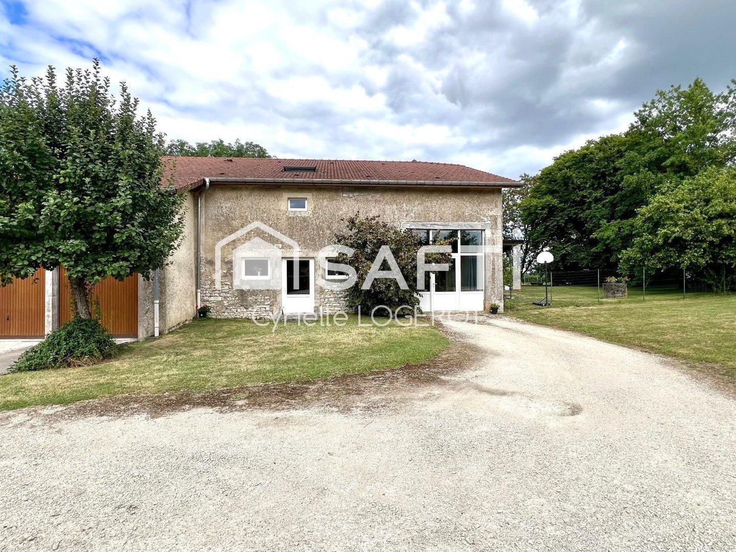 Bien rare, entièrement rénové, proche de Gondrecourt-le-Château!