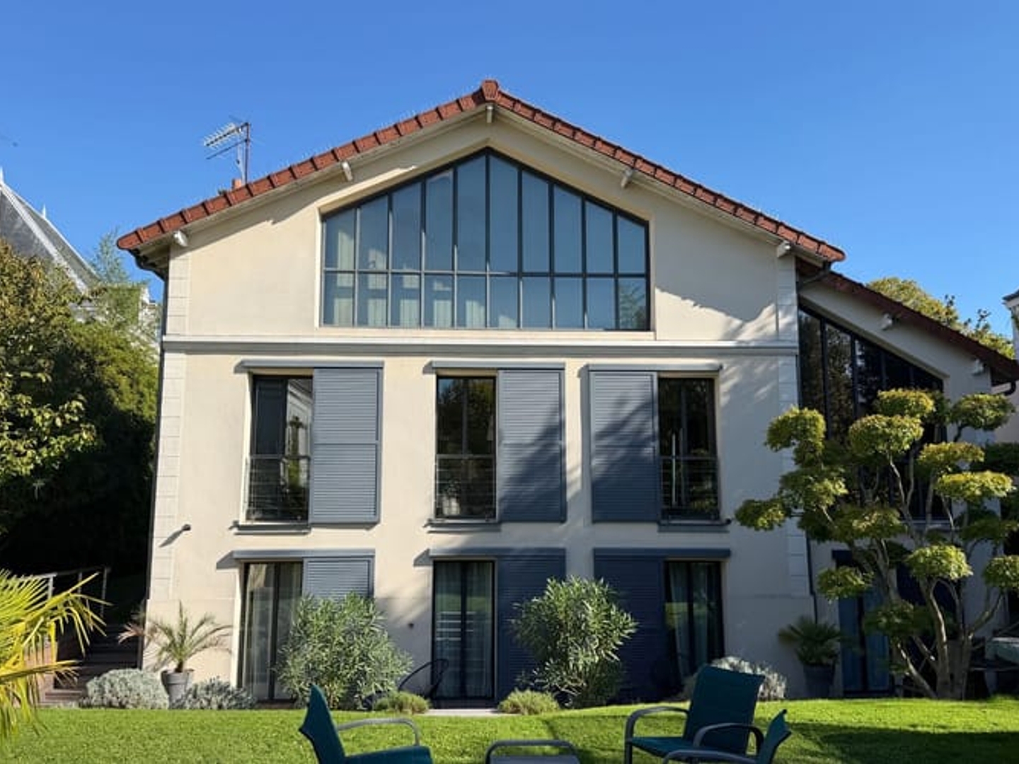 Maison 5 pièces 210 m²