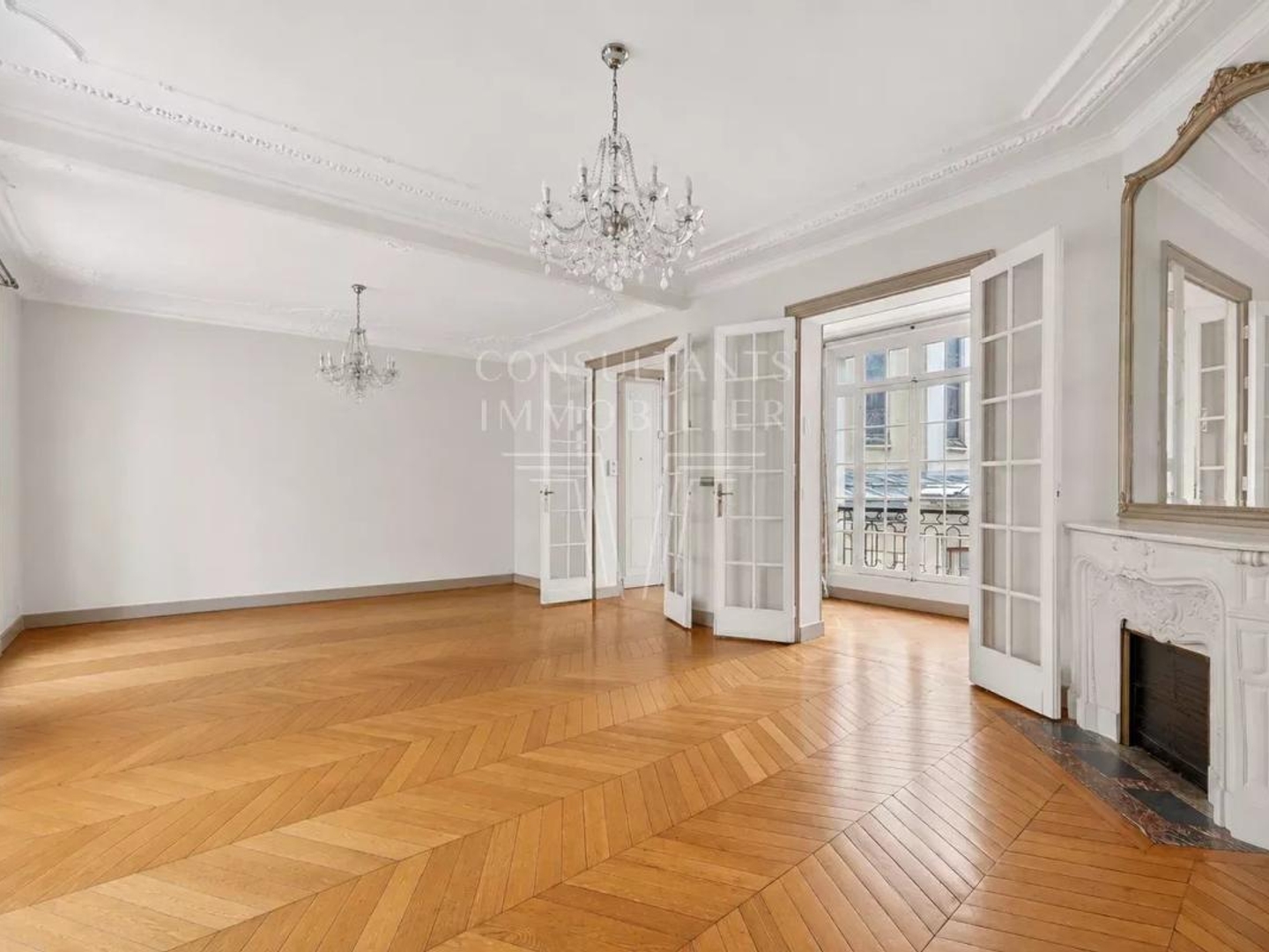 Appartement à vendre - 5 pièces - 113m2 - Paris 17e (75017)