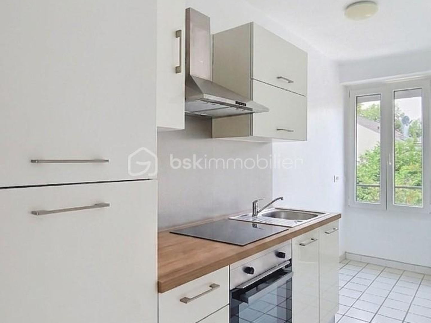 Immeuble à vendre - 8 pièces - 140m2 - Claye-Souilly (77410)