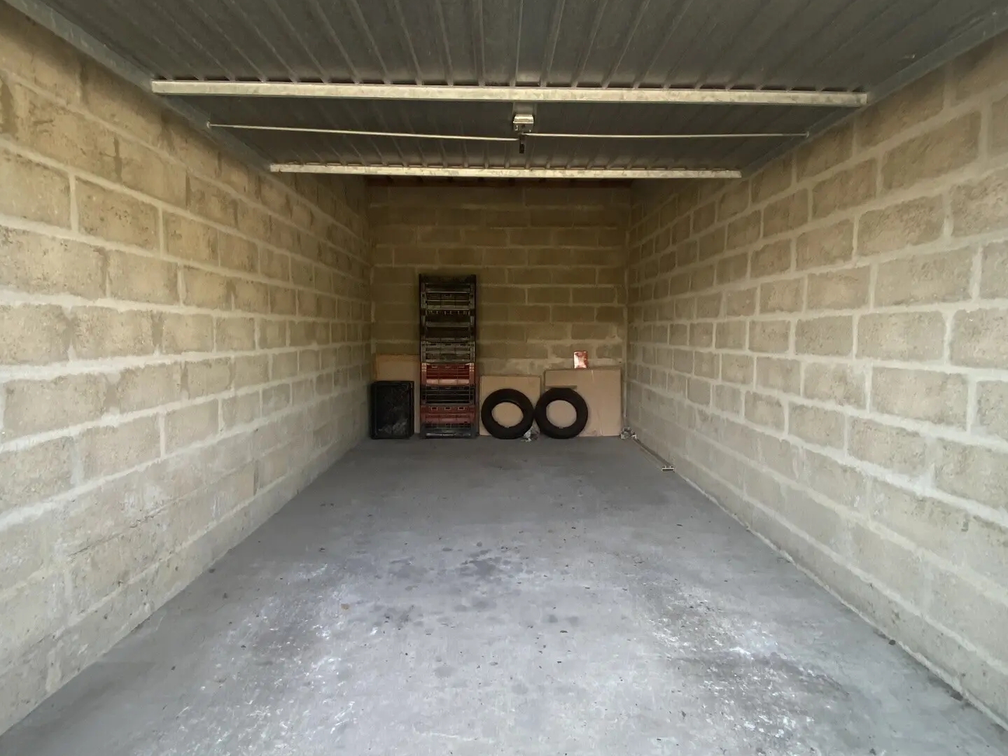 Parking 18 m²