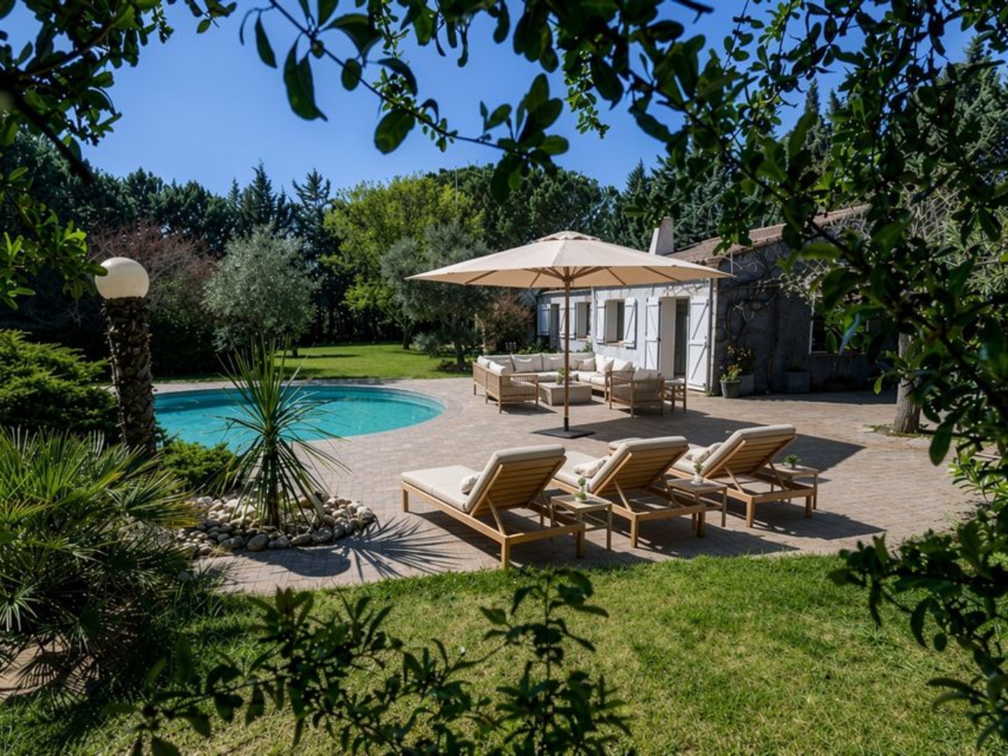 Villa 9 pièces 240 m²