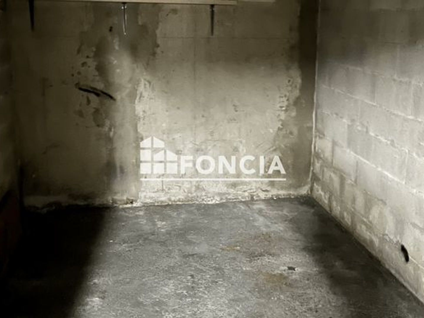 Parking / garage / box à vendre - 170m2 - Nice (06000)