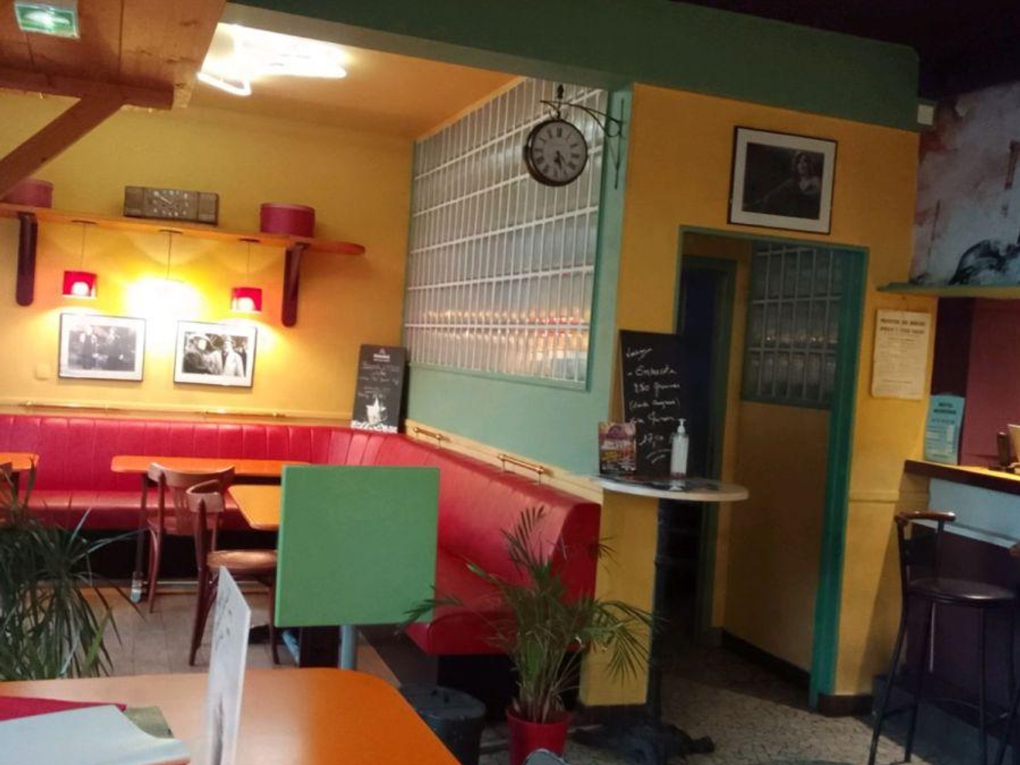 Magasin à vendre - 424m2 - Vire Normandie (14500)