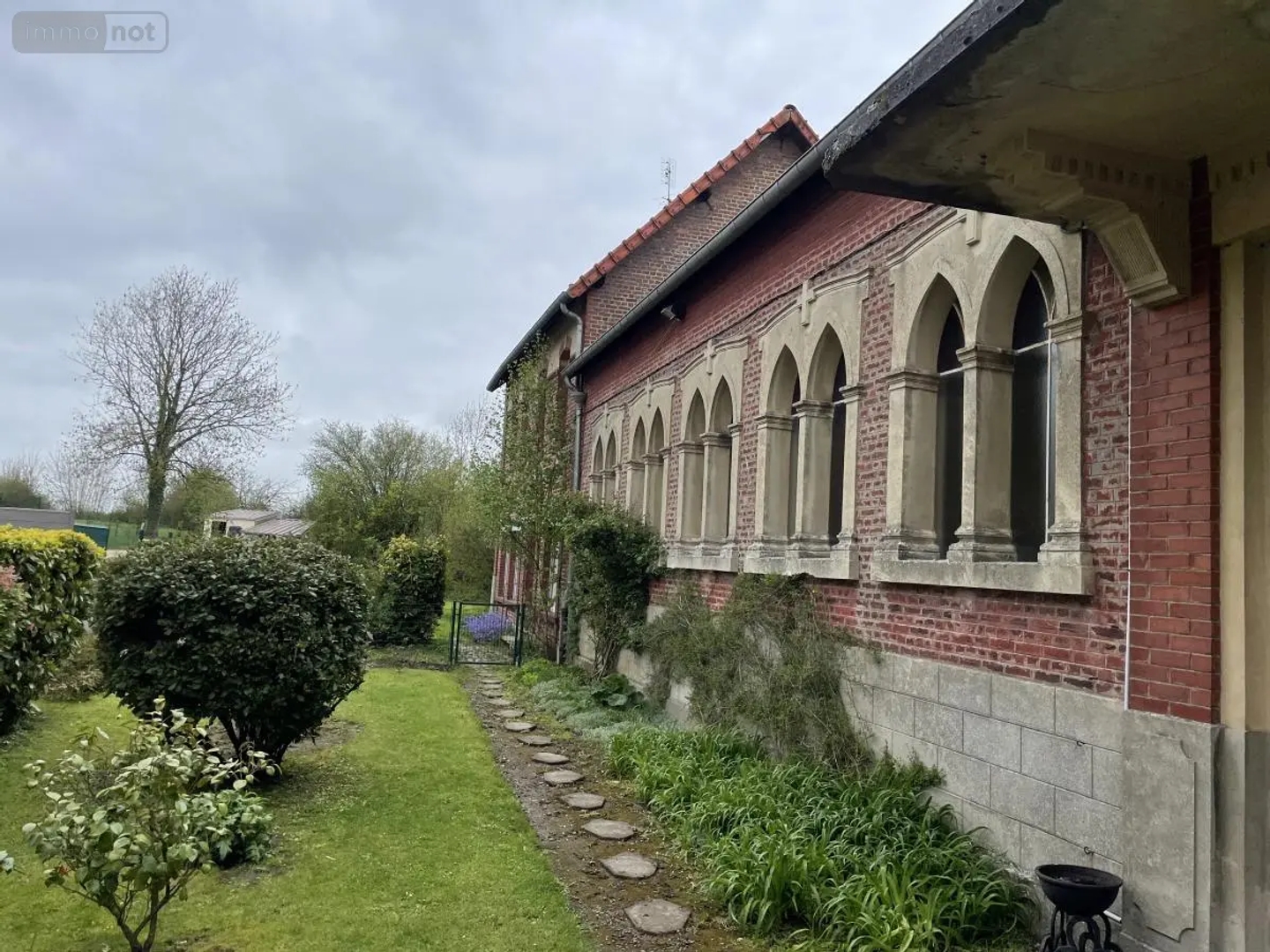 Immeuble à vendre - 274m2 - Bohain-En-Vermandois (02110)