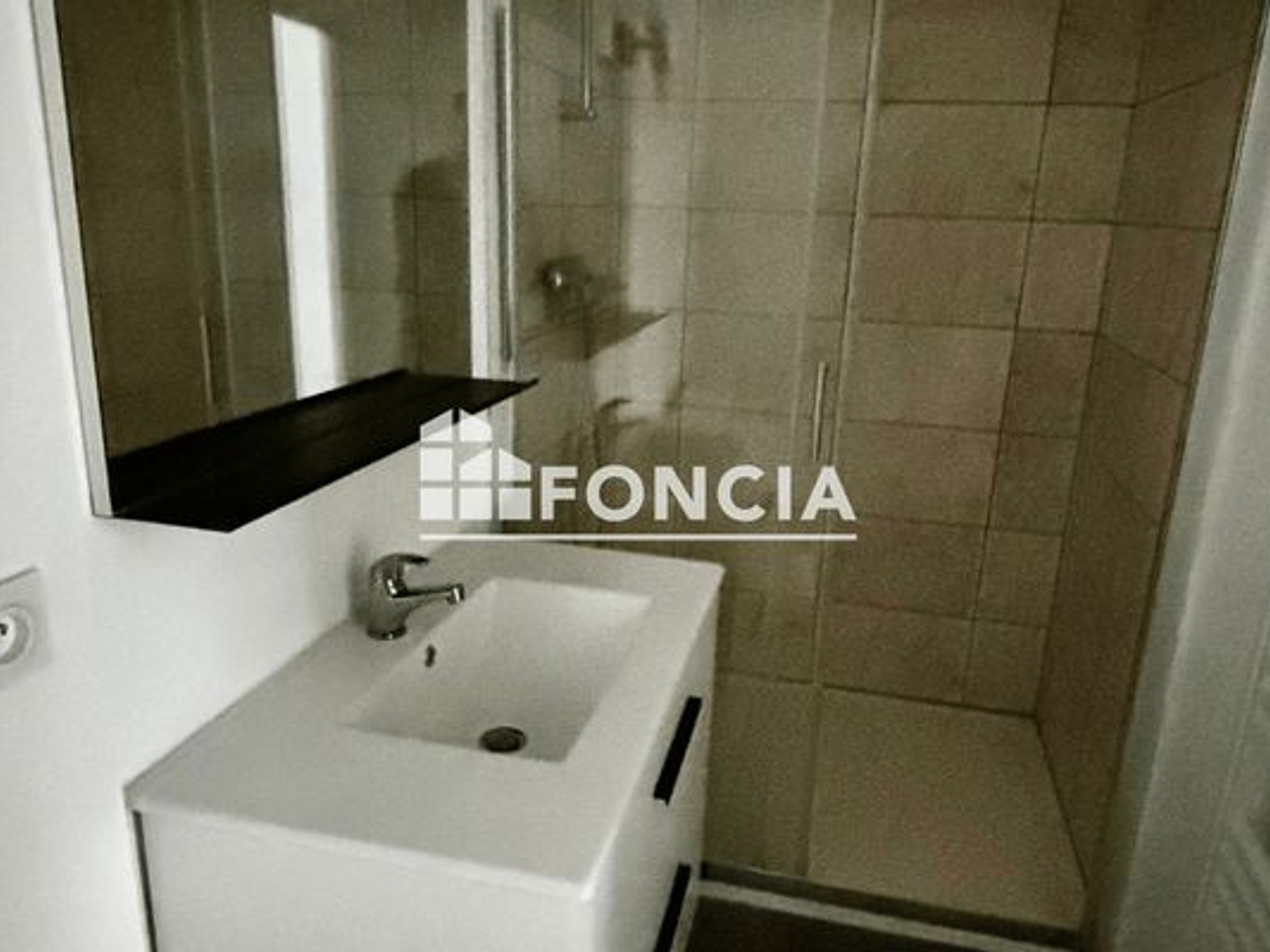 Appartement à vendre - 3 pièces - 45m2 - Six-Fours-Les-Plages (83140)