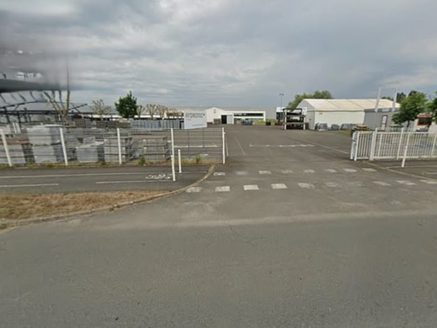 Parking / garage / box à vendre - 6300m2 - Digoin (71160)