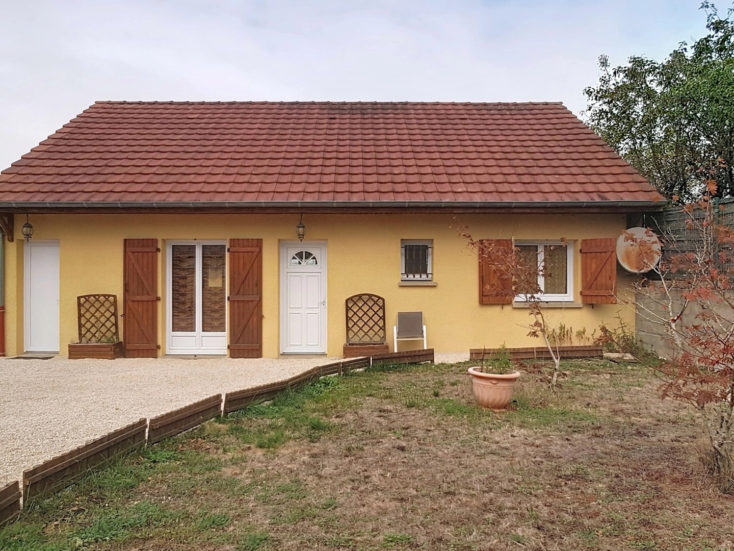 Maison à vendre 4 pièces ECUISSES (71)