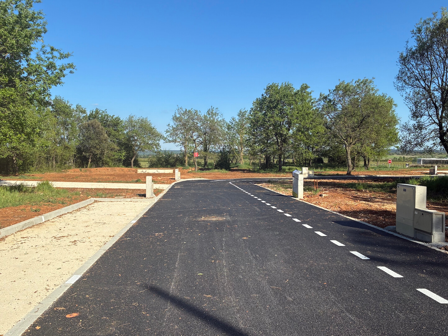 Terrain à vendre - 408m2 - Montignargues (30190)