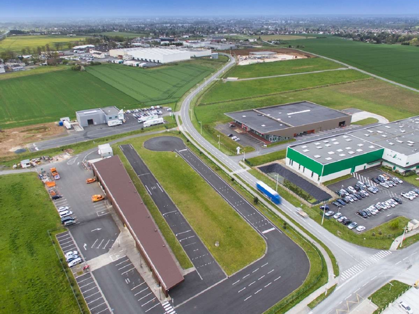 À vendre 6,66 ha de Terrains Industriels à Déols