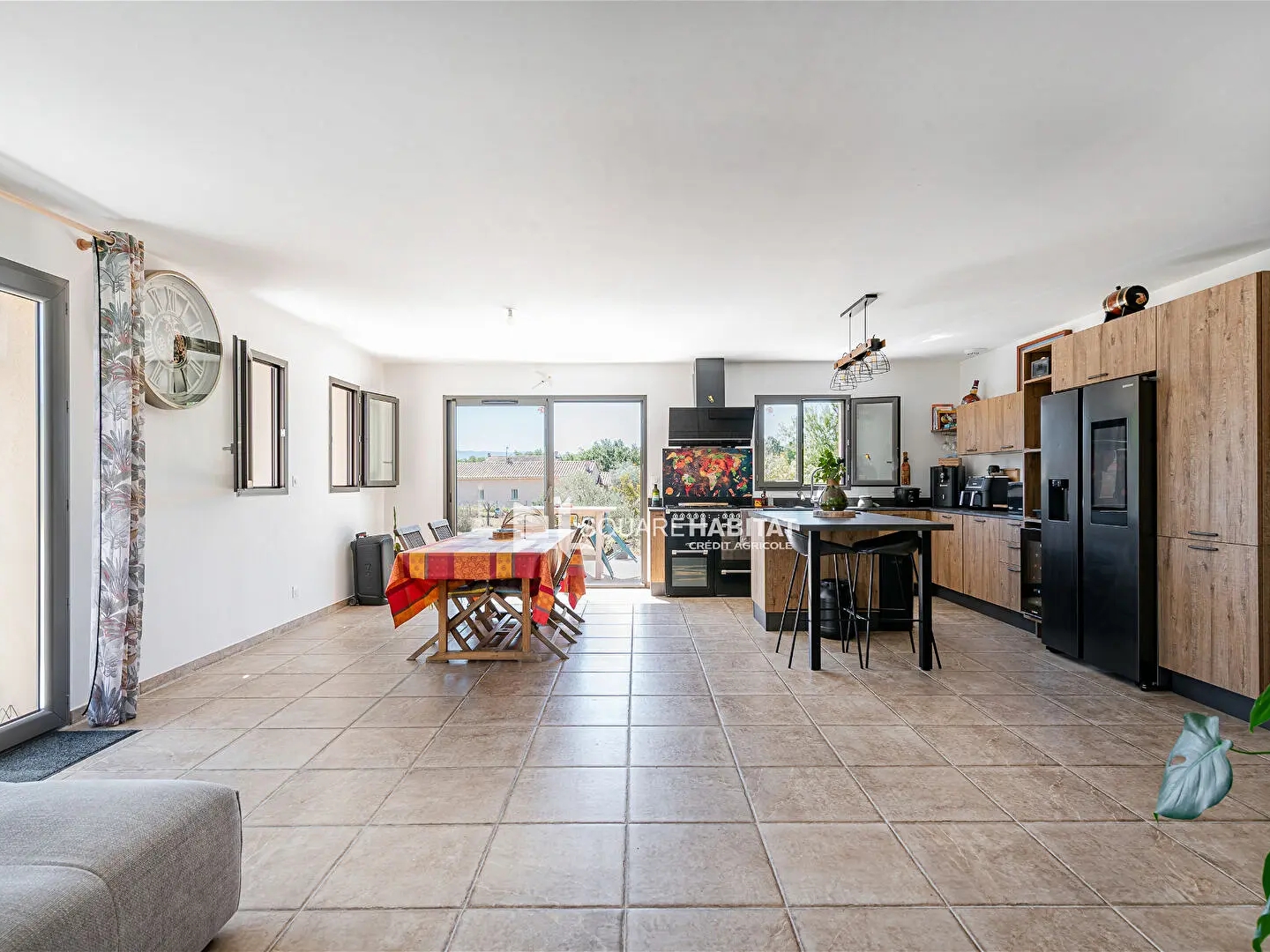 Maison à vendre - 4 pièces - 122m2 - Saint-Saturnin-Lè... (84490)