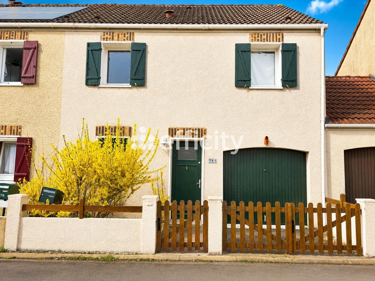 Maison 7 pièces 83 m²