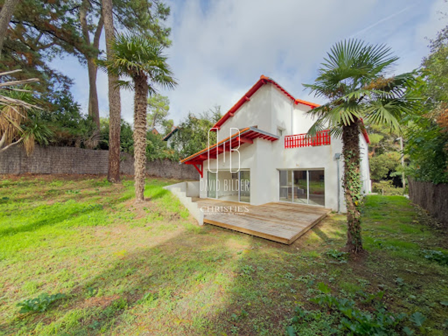Maison 5 pièces 223 m²