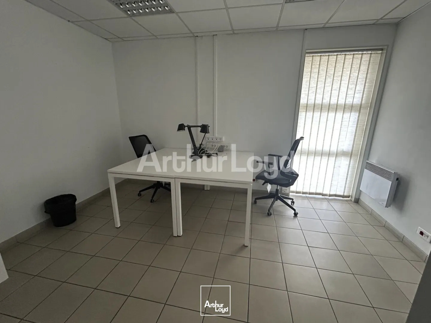 Locaux à vendre - 1570m2 - Feuchy (62223)
